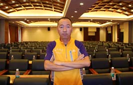 戶外運(yùn)動(dòng)高級(jí)教練--李老師